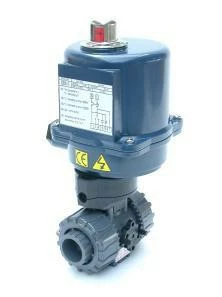 Elios Elektrische Tweewegklep/tweewegkraan (63mm - Bypass Zonnepanelen)